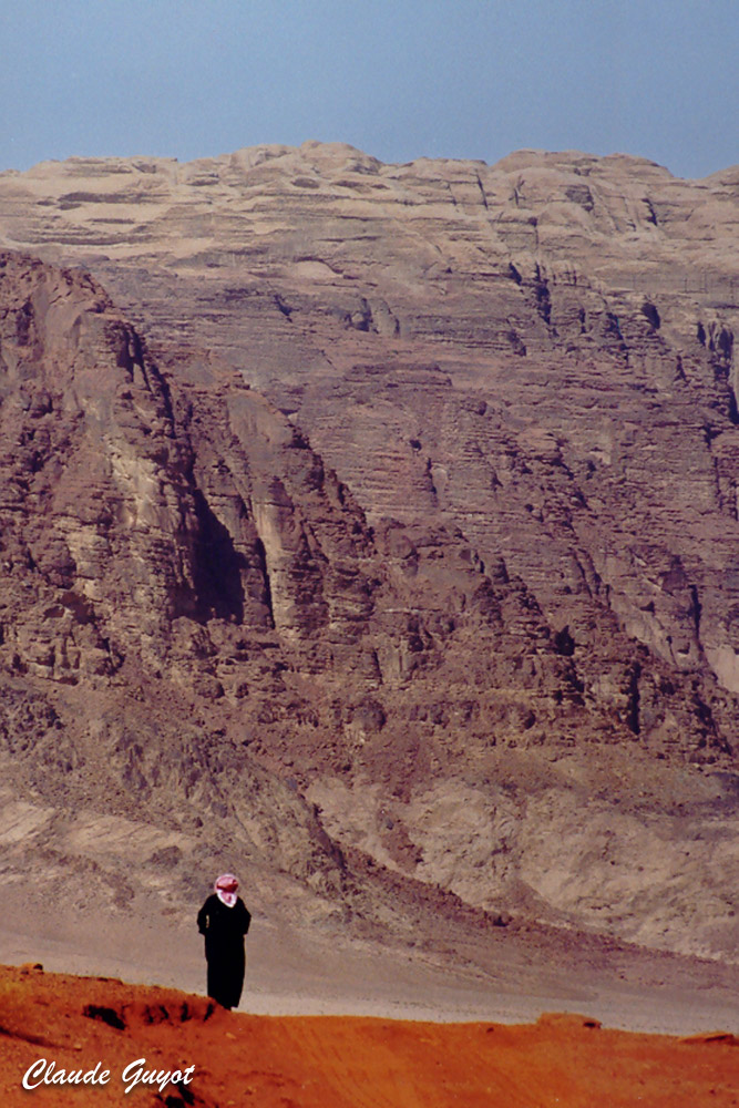 Old rocks and colored sands 