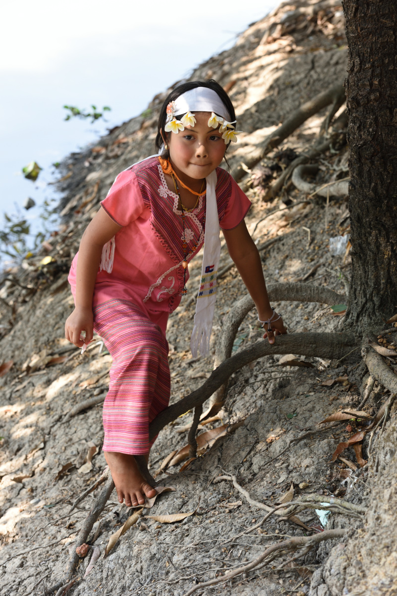 Faces of Myanmar: Karen 